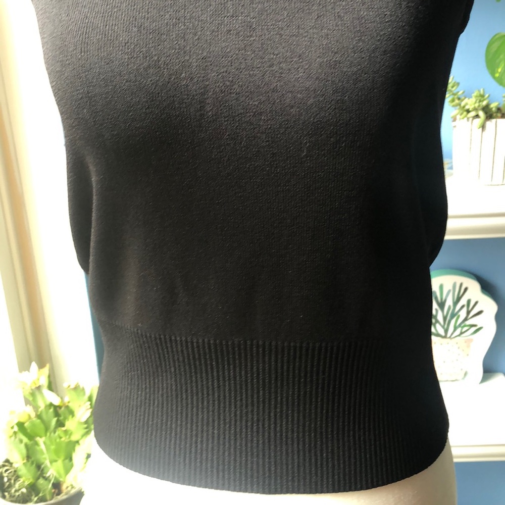 🌺J.A.C. stylish black sweater vest🌺 - Picture 3 of 5